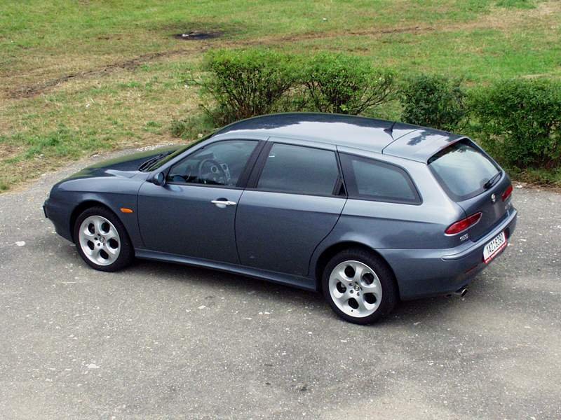 Alfa Romeo 156