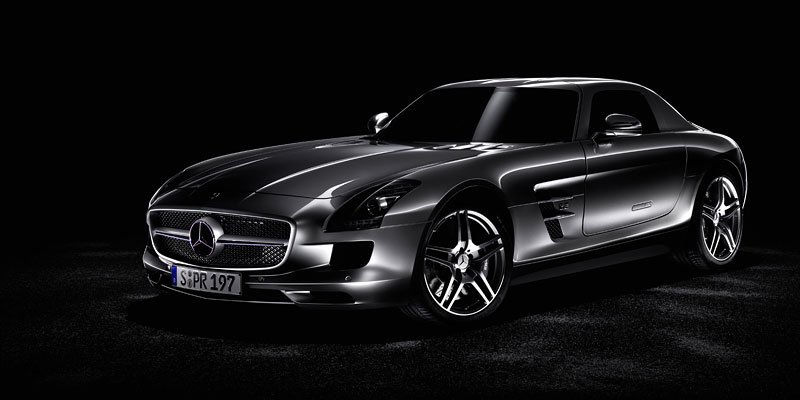 Mercedes-Benz SLS