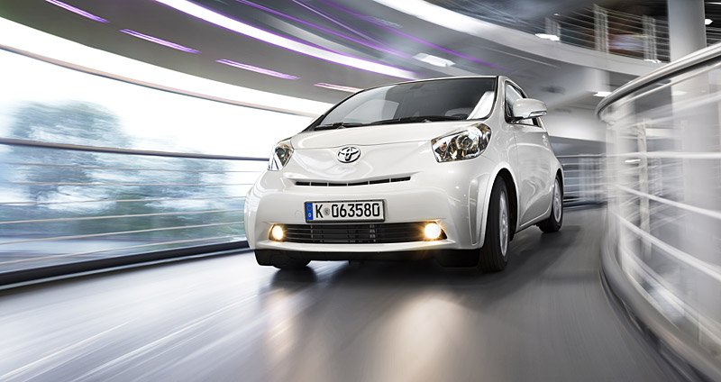 Toyota iQ