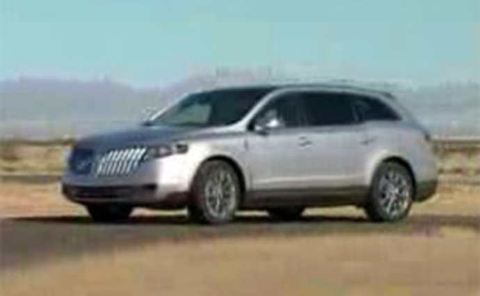 Video: Lincoln MKT – Nový sedmimístný crossover