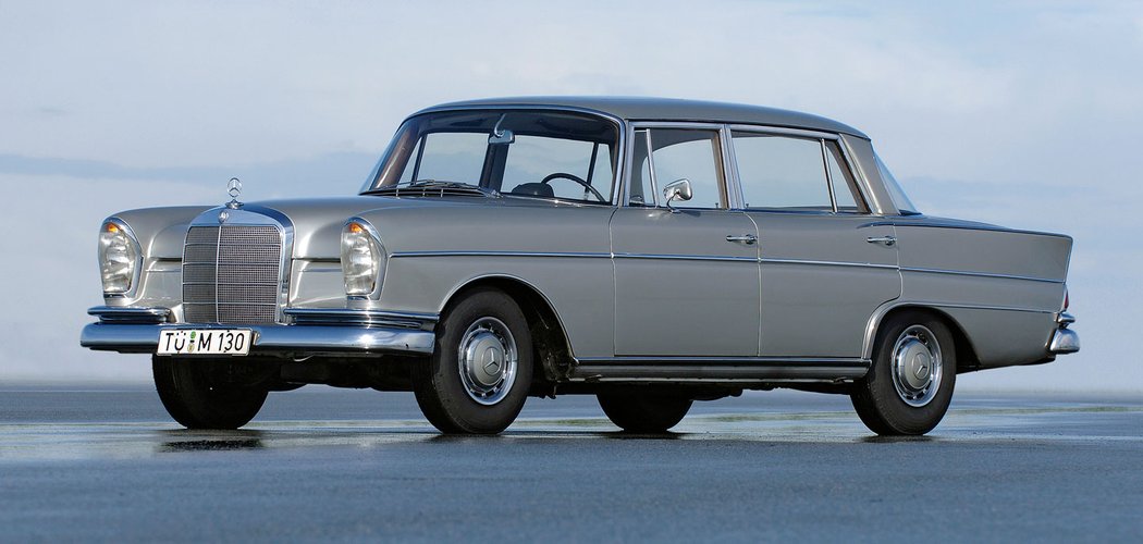 Mercedes-Benz 220 S (W111, 1959)