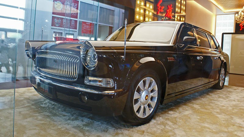 Hongqi L7