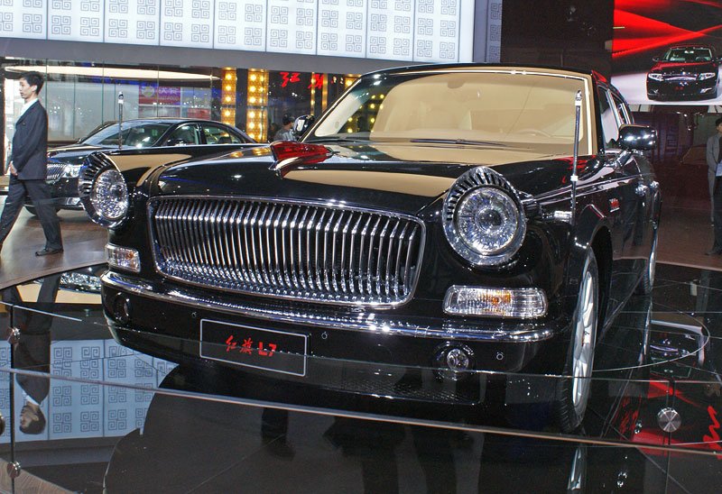 Hongqi L7