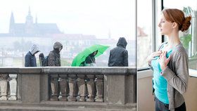 Počasí v Praze: Alergikům se uleví. V první polovině týdne občas zaprší