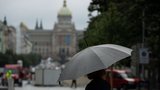 Medardovský týden v Praze: Po suchých dnech přijdou přeháňky i bouřky!