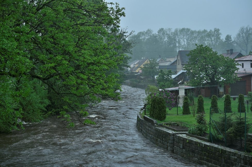 Česko sužují prudké deště (22. 5. 2019)