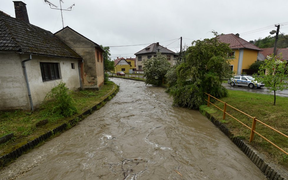 Česko sužují prudké deště (22. 5. 2019)