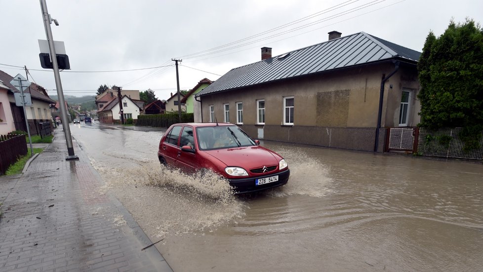 Česko sužují prudké deště (22. 5. 2019)