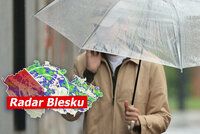 Česko má před sebou zamračený víkend. Bude pršet, hrozí i bouřky, sledujte radar Blesku