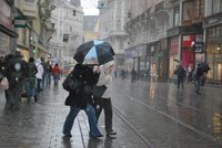 Česko čeká deštivý červen: Znovu hrozí povodně!