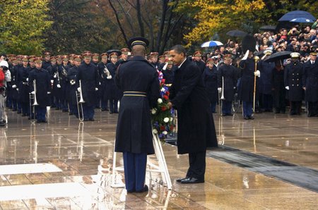 Baracka Obamu rozhodně déšť nerozhodí.