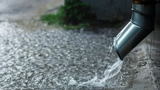 V Česku chybí voda, v boji proti suchu mají pomoci dotační programy. Zjistěte, které to jsou