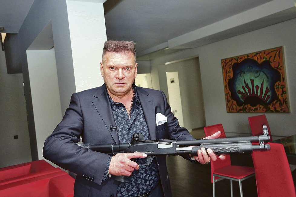 Slavný detektiv Krzysztof Rutkowski