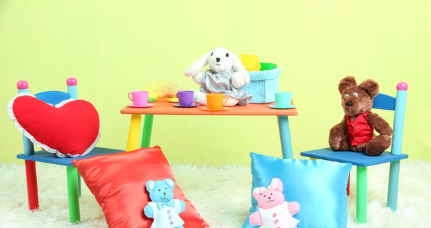 VIDEO: Nepřežeňte to s barvami v dětském pokoji, ale nějaké do něj pusťte 