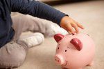 Jak naučit děti zacházet s penězi? Lekce první: Pořízení pokladničky.