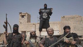 ISIS prý krade orgány svých bojovníků. Prodává je na černý trh (Ilustrační foto).