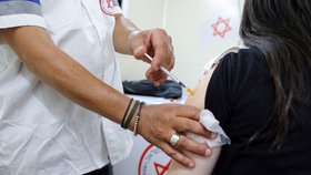 Koronavirus v Izraeli: Stát spustí očkování i pro děti nad 5 let (28.7.2021)