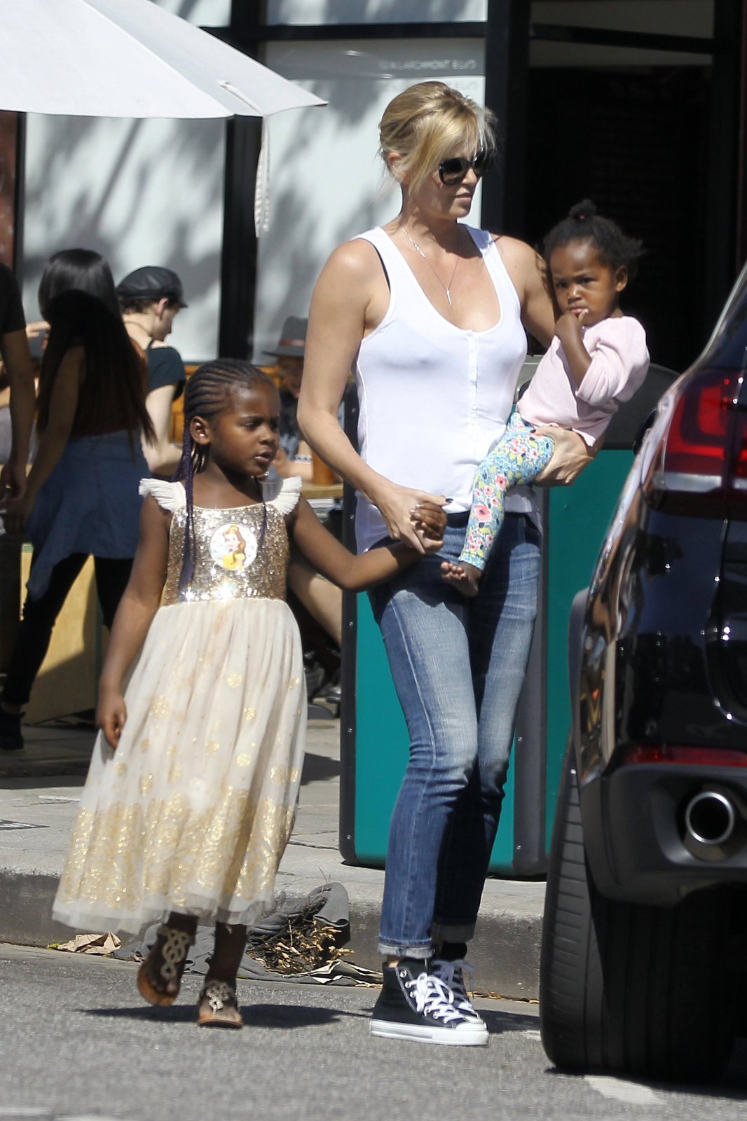 Charlize Theron a syn Jackson (5)