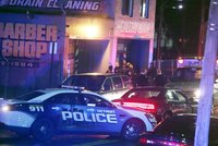 Masakr ve Detroitu: Šílenec střílel do zákazníků holičství, tři jsou mrtví