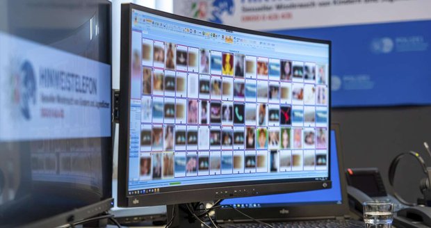Německo s dalšími státy včetně ČR rozbilo síť 373.000 stránek s dětskou pornografií.