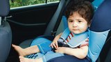Test sedaček: Je vaše dítě v autě v bezpečí?