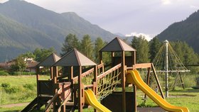 Na Malvazinkách vznikne nové dětské hřiště. Součástí parku bude i sportovní hřiště. (ilustrační foto)