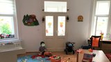 Praha 3 opravila pět velkometrážních bytů. Bydlet v nich budou děti z dětských domovů