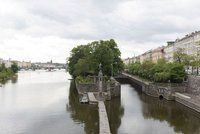 Lid versus radnice Prahy 5: Co čeká Dětský ostrov? A vznikne na Vltavě nová plavební komora?