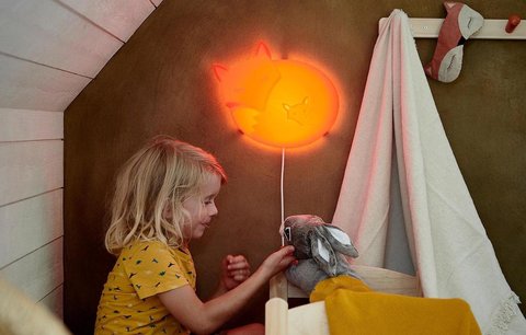 Světýlka, která vykouzlí úsměv na rtech. 35 tipů na osvětlení do dětského pokoje