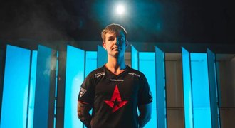 Dev1ce zpátky v Astralis? Rýsuje se jeden z největších návratů v historii CS:GO