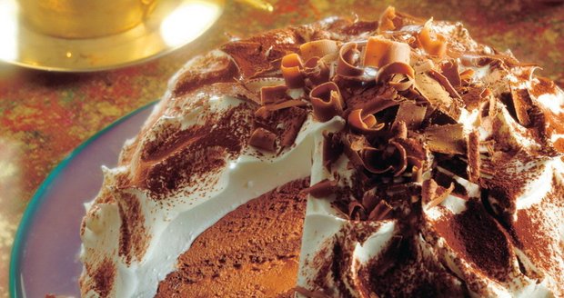Na čokoládový dort si vyhraďte víc času. Výsledek však stojí za to.