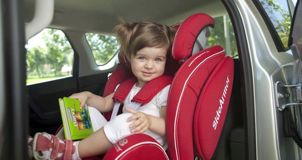 S přípravky Baby Safe&Clean vyčistíte každý kočárek i autosedačku