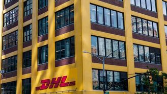 Německá DHL chystá akvizici za miliardy eur, koupí námořního přepravce J.F. Hillebrand Group