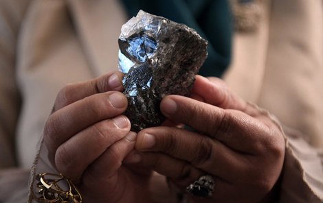 Diamant má 1174 karátů.