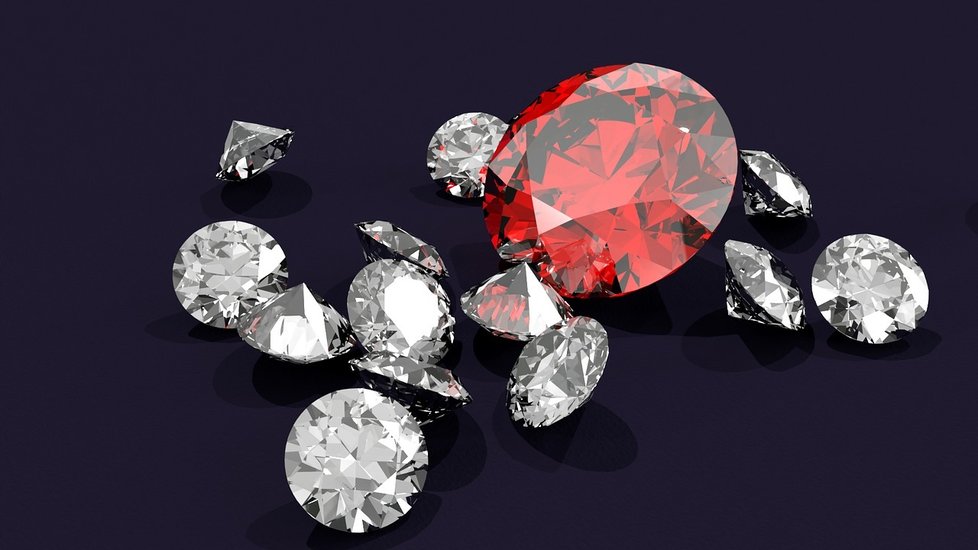 Sankce na Rusko ohrožují globální obchod s diamanty, v době, kdy se blíží svatební sezona.