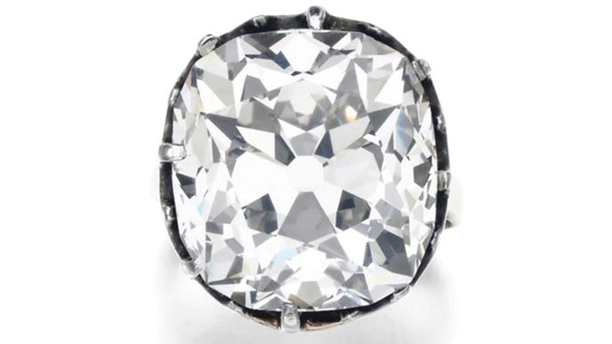 Takzvaný „Tennerův prsten“ se prodal za téměř 20 milionů korun.