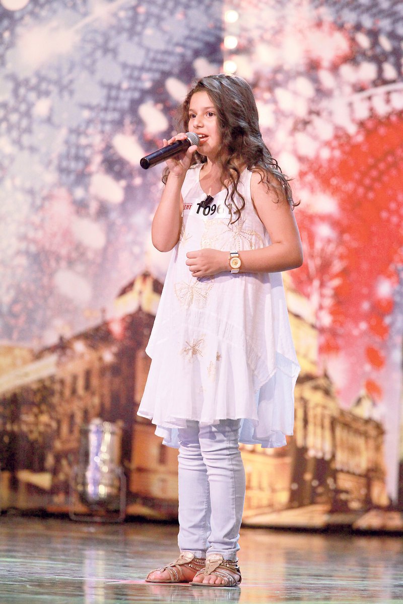 Diana Kalashová – zpěvačka Malá Arménka letos vystupovala na světové soutěži v Lotyšsku a z 12 tisíc zpěváků postoupila mezi 15 nejlepších
