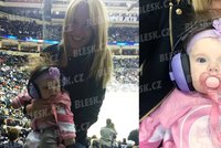 Kobzanová ukázala dceru Ellu: Na hokeji jí dala sluchátka
