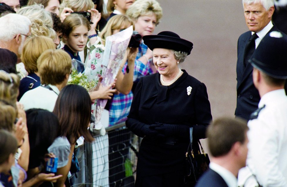 Pohřeb princezny Diany v roce 1997