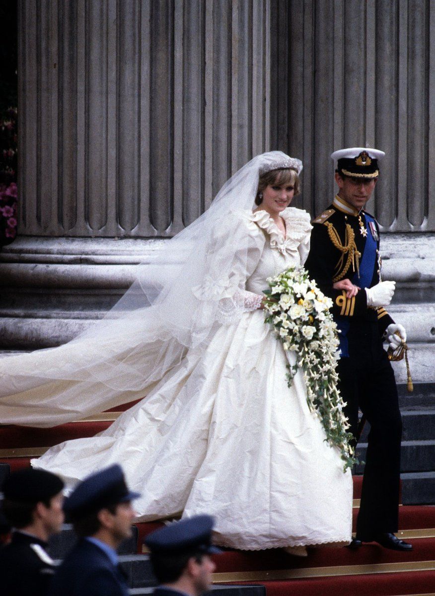 Lady Diana a Charles ve svatební den