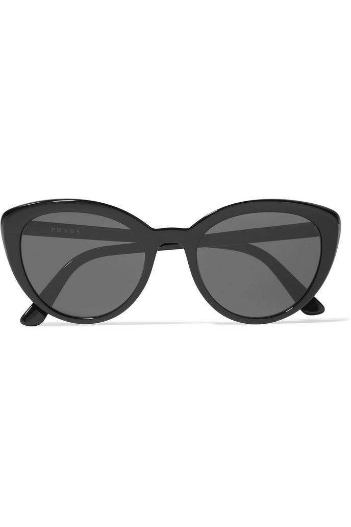 Sluneční brýle, Prada, 215 eur, prodává Net-a-Porter.com