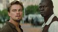 Krvavý diamant (2006) – Leonardo DiCaprio. Drsný politický thriller přenáší diváka do africké Sierry Leone, zmítané v devadesátých letech krutou občanskou válkou.