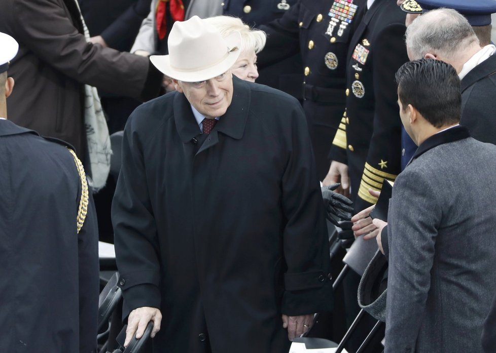 Na inauguraci Donalda Trumpa dorazil bývalý americký viceprezident Dick Cheney.
