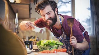 Zásaditá strava: Co jíst, aby se člověk pročistil a zhubnul?
