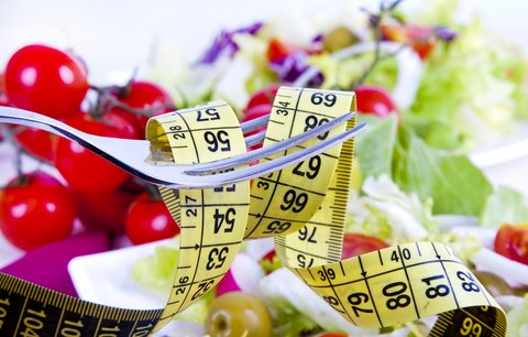 Revoluce v hubnutí: Konec počítání kalorií. Od teď hlídejte jen sacharidy!