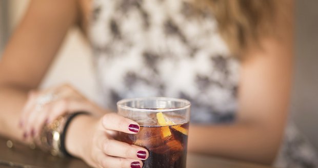 Vědci varovali před dietními nápoji: Půlka plechovky jako rychlá cesta do hrobu?!