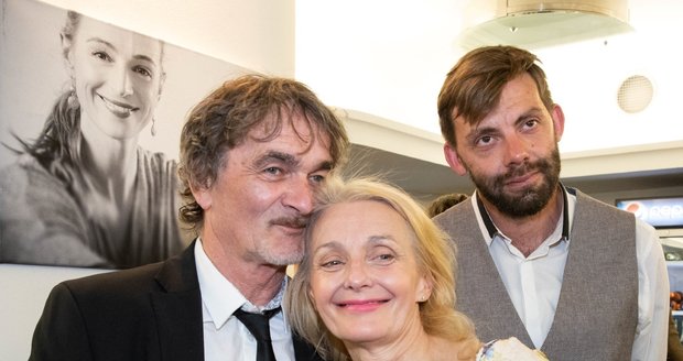 Veronika Žilková s Josefem Holomáčem a synem Cyrilem