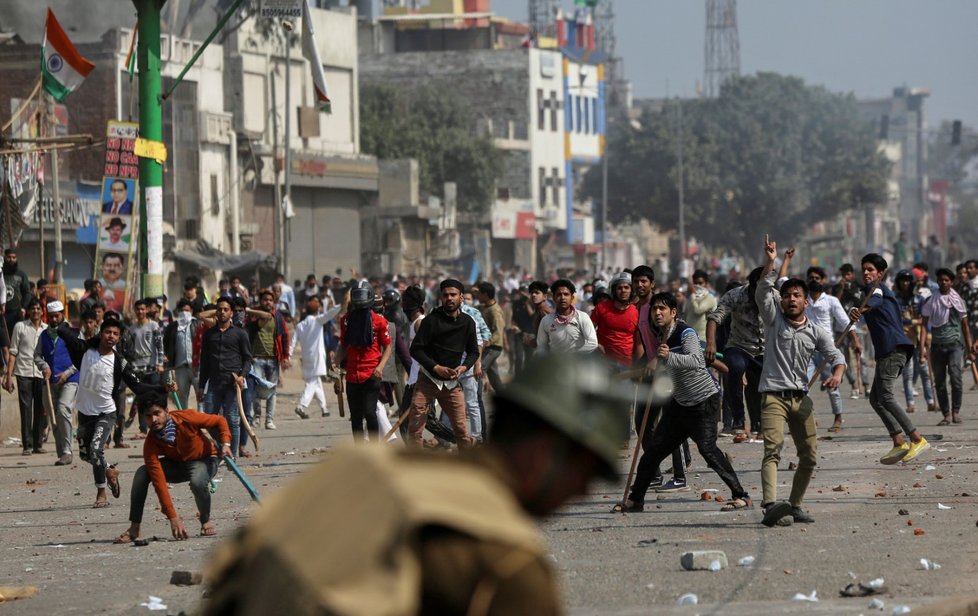 V Dillí sedm mrtvých při protestech proti zákonu o občanství