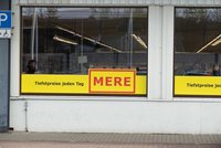 Lidl a Penny v ohrožení: Konkuruje jim velmi levný diskont se základním zbožím na paletách