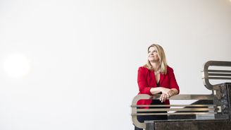 Starší podnikatelé se úvěrům vyhýbali, mladší generace se je nebojí používat, říká Dita Pasquier Starší podnikatelé se úvěrům vyhýbali, mladší generace se je nebojí používat, říká Dita Pasquier